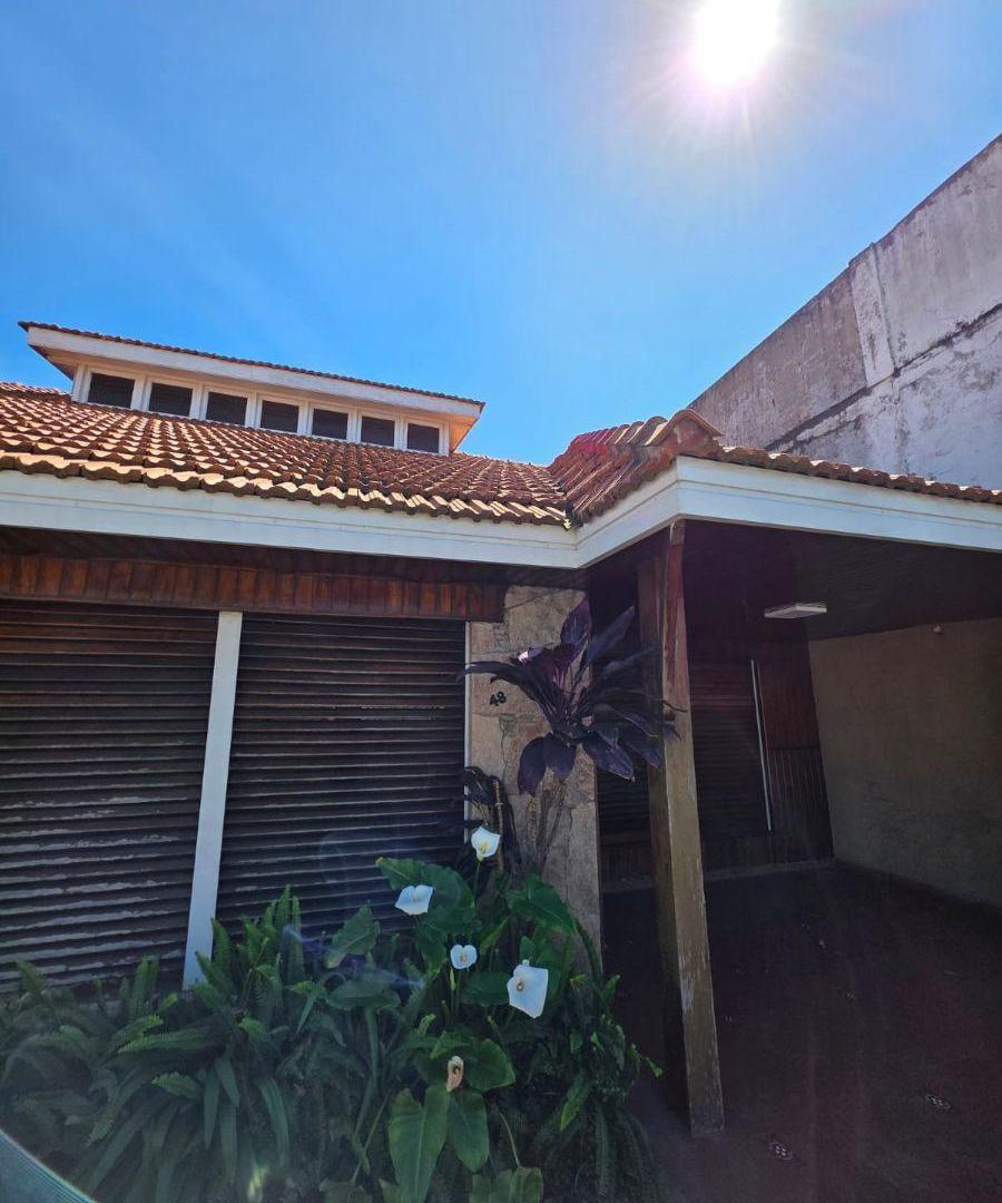 Foto de ALQUILER - CHALET EN DOS PLANTAS - ADROGUE, imagen 3