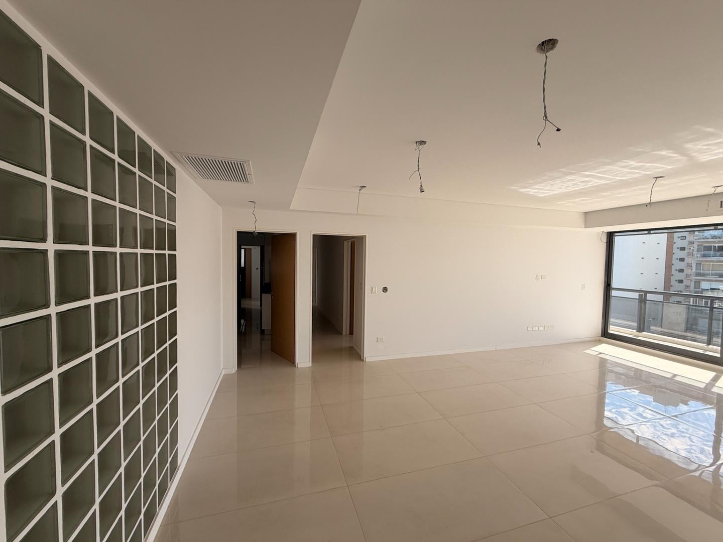 Foto de DEPARTAMENTO 4 AMBIENTES COCHERAS A ESTRENAR VENTA CABALLITO, imagen 5
