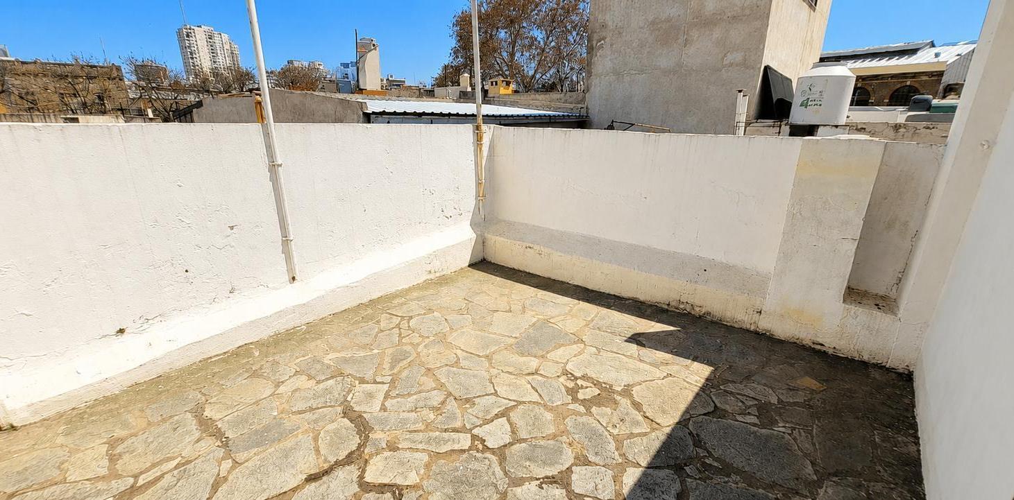 Foto de Venta PH 3 amb para RECICLAR en Barracas, imagen 5