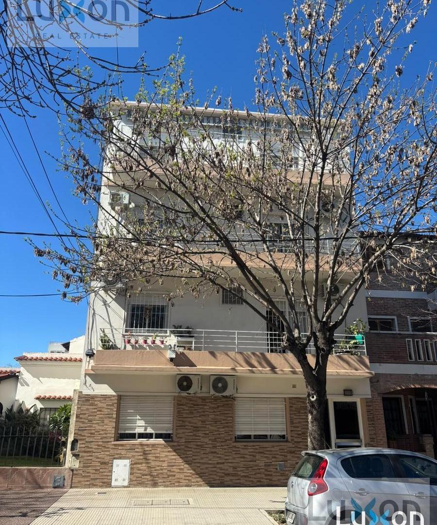 Foto de Departamento 3 ambientes en PB Villa del Parque, imagen 1