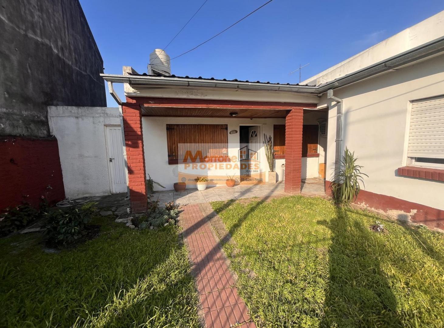 Foto de Casa-PH al frente en alquiler en General Pacheco a metros de la Plaza, imagen 1