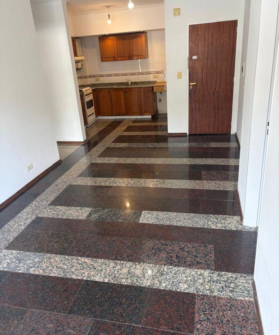 DEPARTAMENTO DE DOS DORMITORIOS EN AV. SAN MARTIN EN VILLA CARLOS PAZ