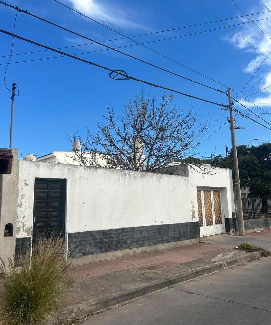 Foto de Casa en barrio Resedal zona ruta 20, imagen 4