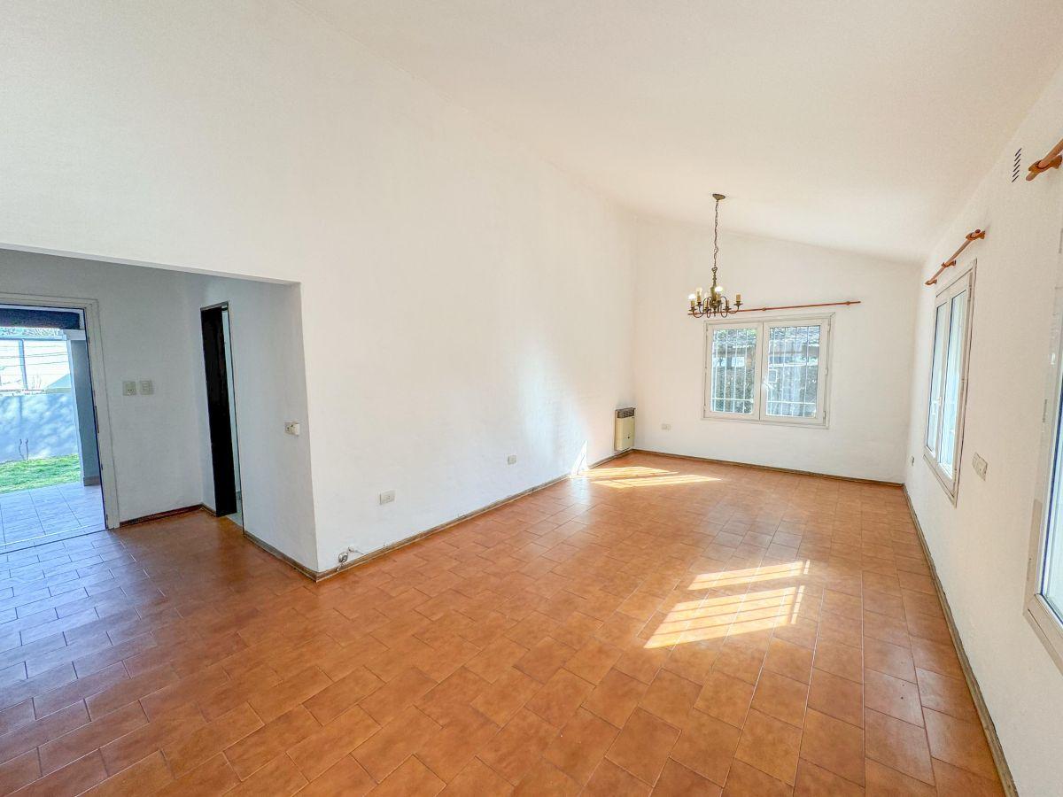 Foto de Casa de 3 dormitorios con piscina! Villa Allende - Lomas Oeste, imagen 4