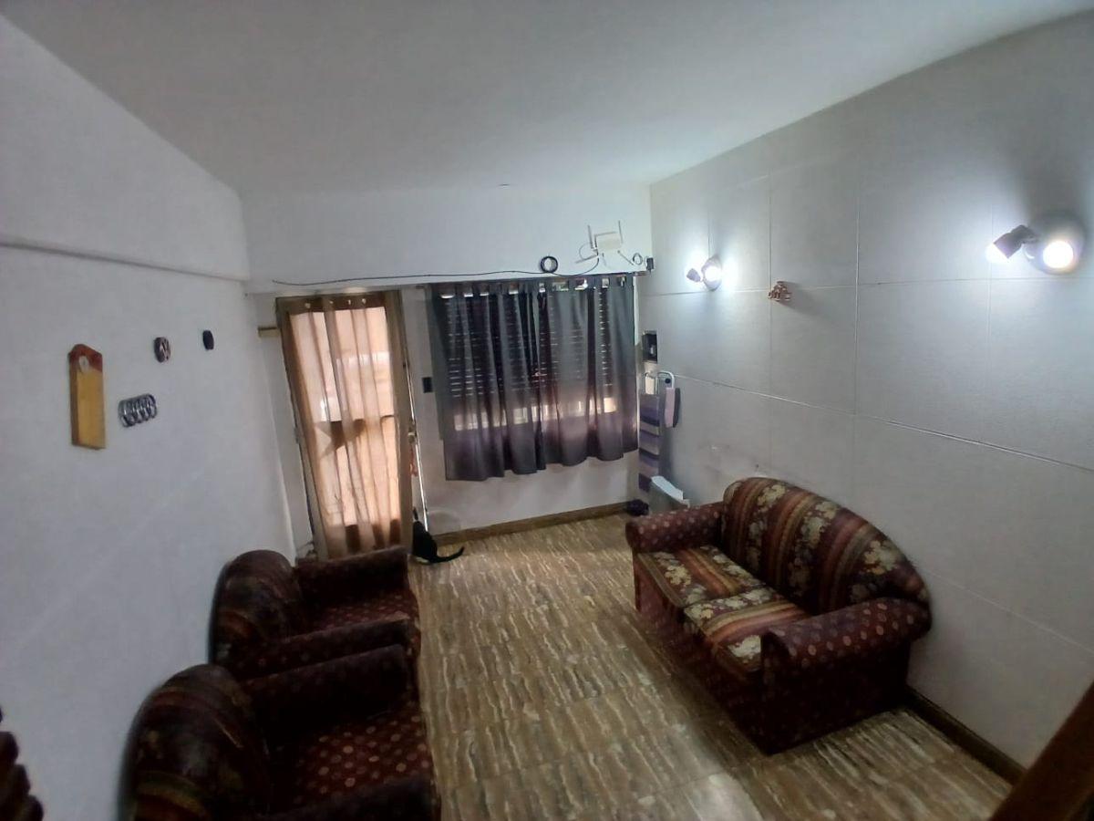 Foto de Casa 3 Dormitorios y Local Comercial, imagen 2