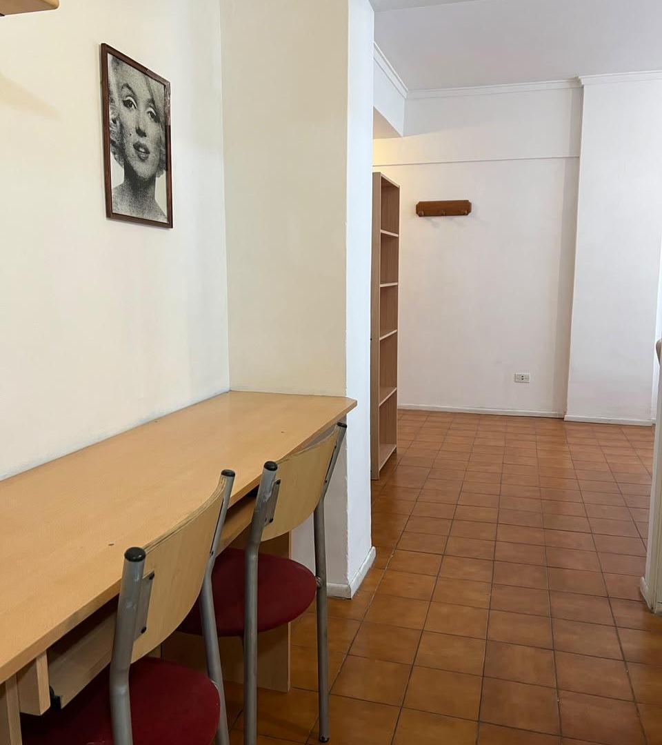 Foto de ALQUILER | Departamento 2 amb | Plaza Mitre, imagen 5