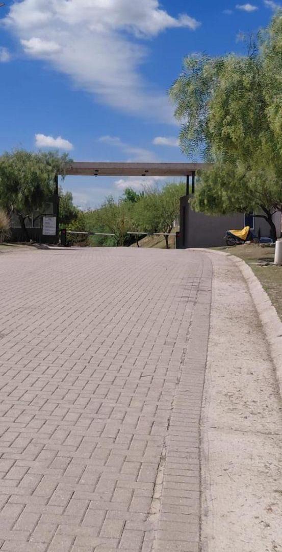 Foto de LOTE EN VENTA - COLINAS DE LA DESEADA | OPORTUNIDAD, imagen 4
