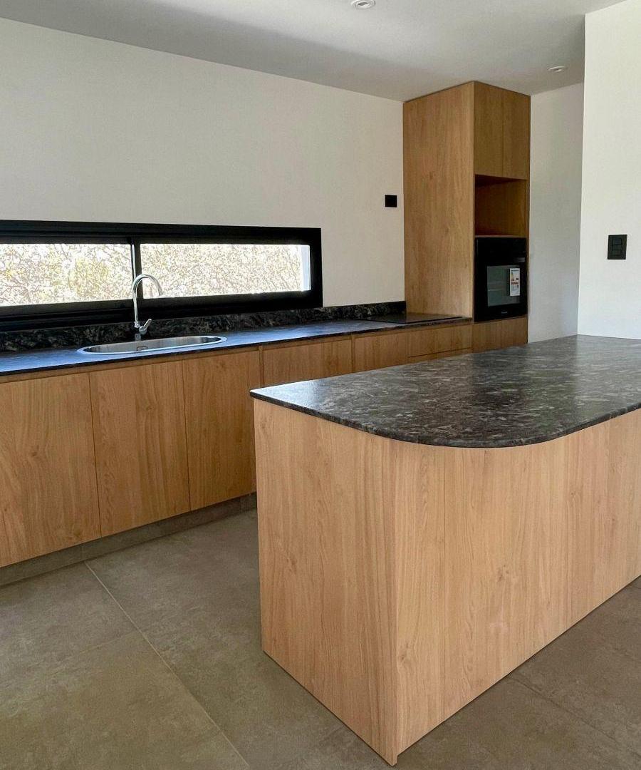 Foto de CASA A ESTRENAR EN COLINAS DE LA DESEADA a 50 mts de la guardia, imagen 1