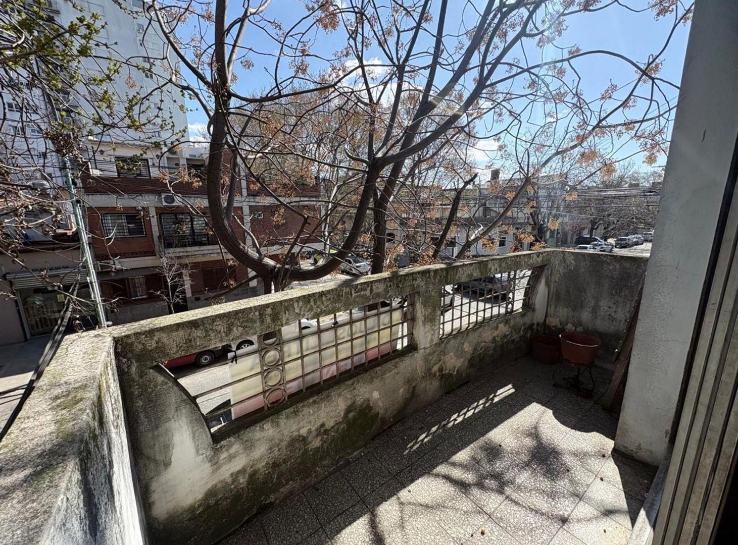 Foto de VENTA PH 3 AMBIENTES VILLA LURO PERMUTO, imagen 2