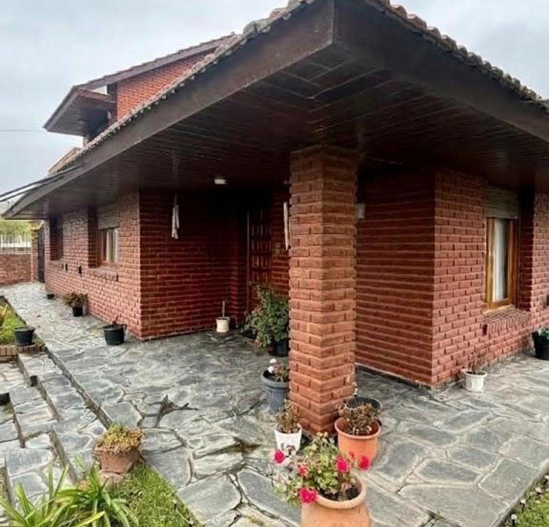 Foto de VENDO CASA EN COLINAS DE PERALTA RAMOS, imagen 2