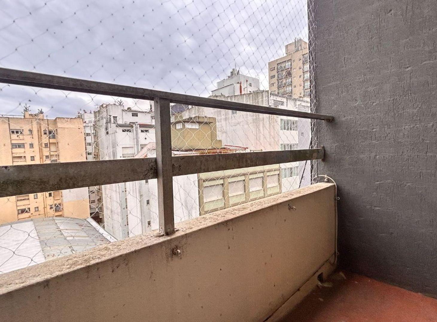 Foto de VENTA MONOAMBIENTE AL FRENTE ZONA PLAZA COLON, imagen 2