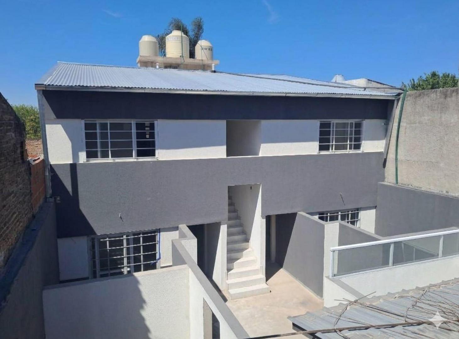 Foto de VENTA PH DOS AMBIENTES-BALCON-VILLA BALLESTER-FINA, imagen 3