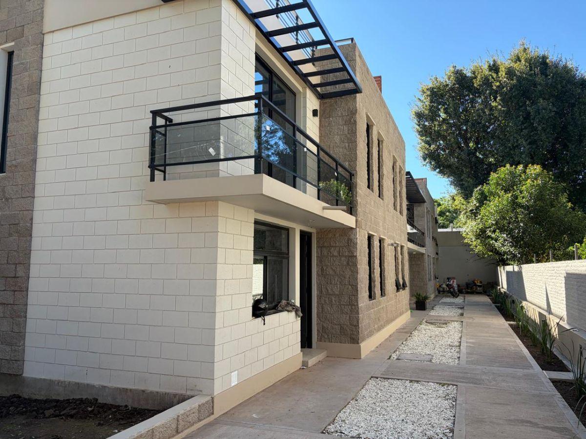 Foto de VENTA – DÚPLEX A ESTRENAR CON VISTA AL RÍO Paysandú 250 | Rosario, imagen 1