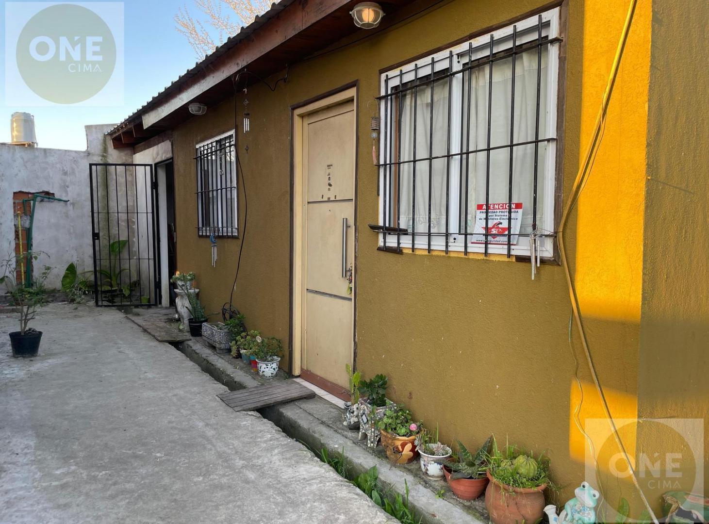 Foto de Casa con lote de 10 x 50 City Bell, imagen 2