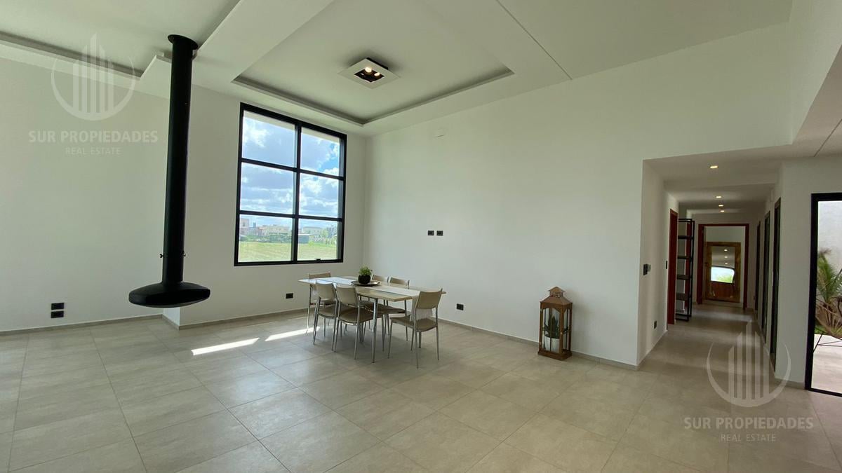 Foto de Canning Casa Venta Los Talas 4 ambientes Canning hermosísima, imagen 4