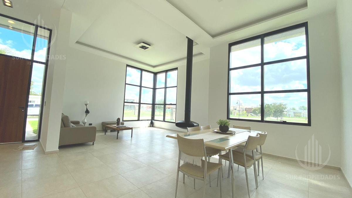 Foto de Canning Casa Venta Los Talas 4 ambientes Canning hermosísima, imagen 2