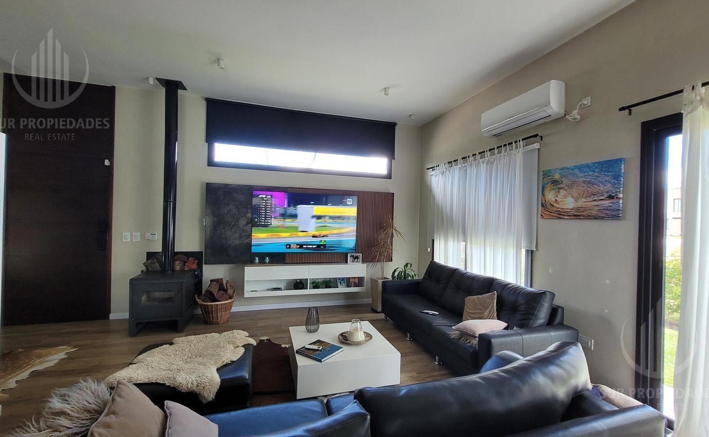 Foto de Casa en una planta en Lagos de Canning, imagen 4