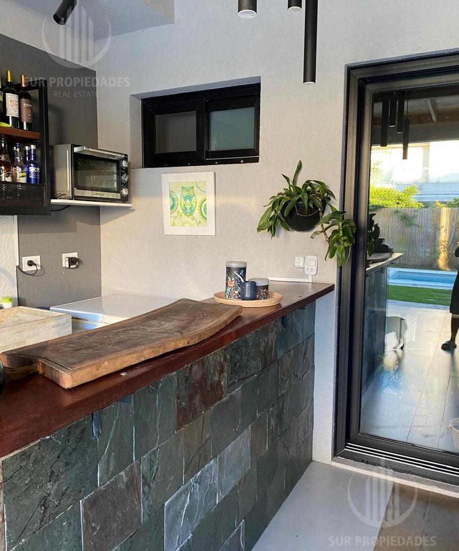 Foto de Casa en una planta en Lagos de Canning, imagen 5