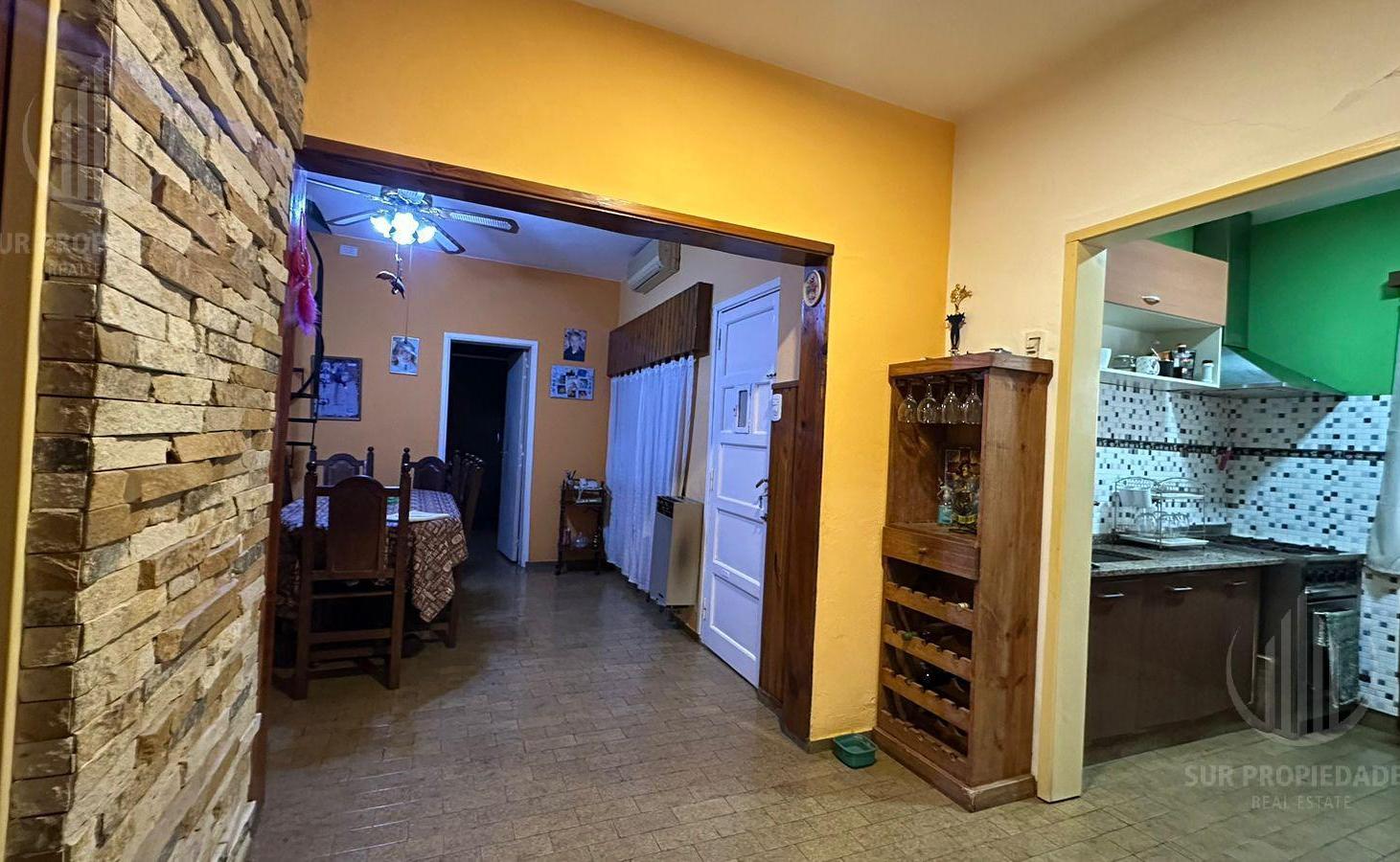 Foto de Casa Venta Ezeiza calle Brandsen, imagen 1