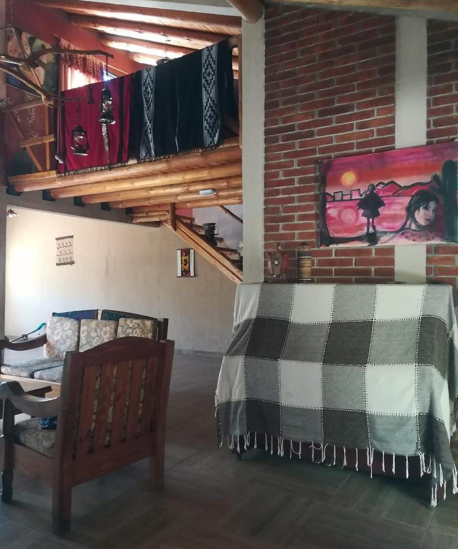 Foto de Casa reformada 4 dorm. con garaje amplio y jardín, imagen 2