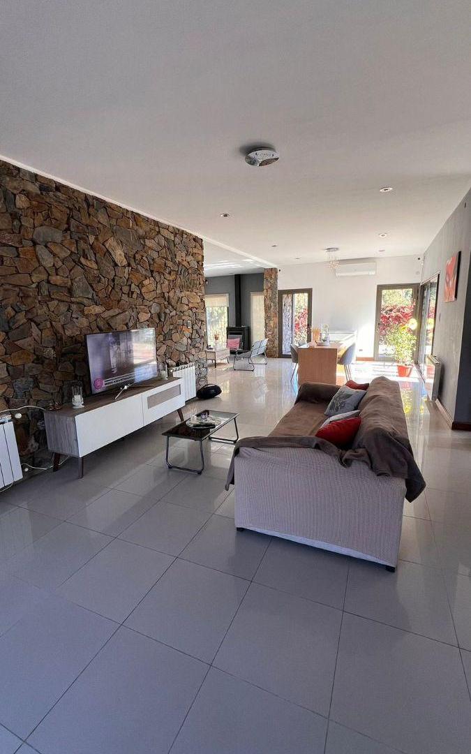 Foto de Excelente propiedad en venta en complejo privado en Rodeo del Medio, imagen 1