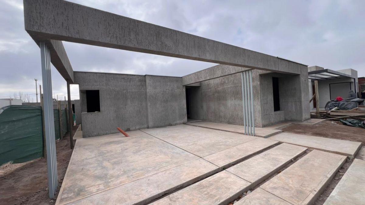 Se vende propiedad en obra!