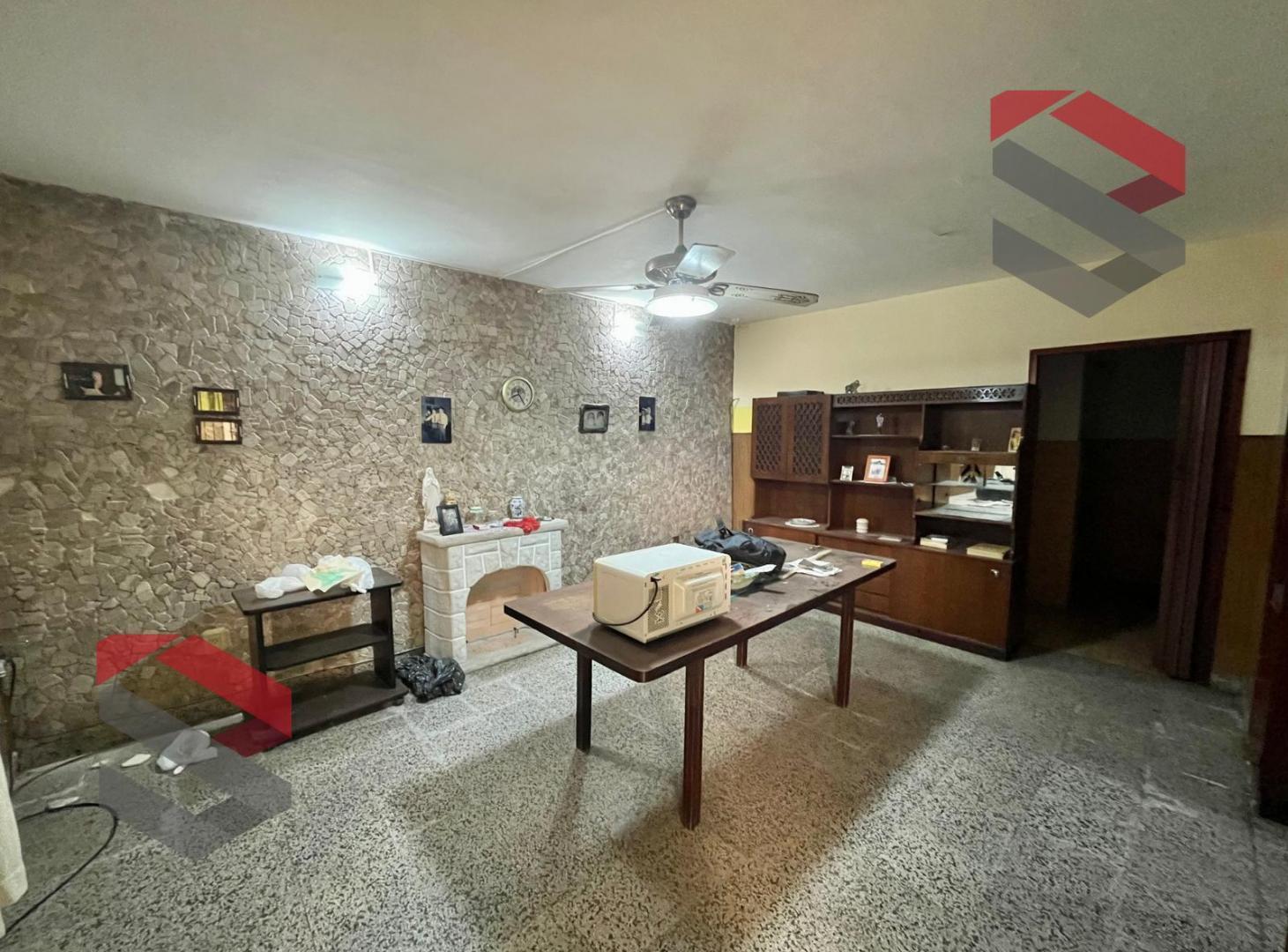 Foto de Oportunidad En Venta Casa en Zarate a Reciclar, imagen 5
