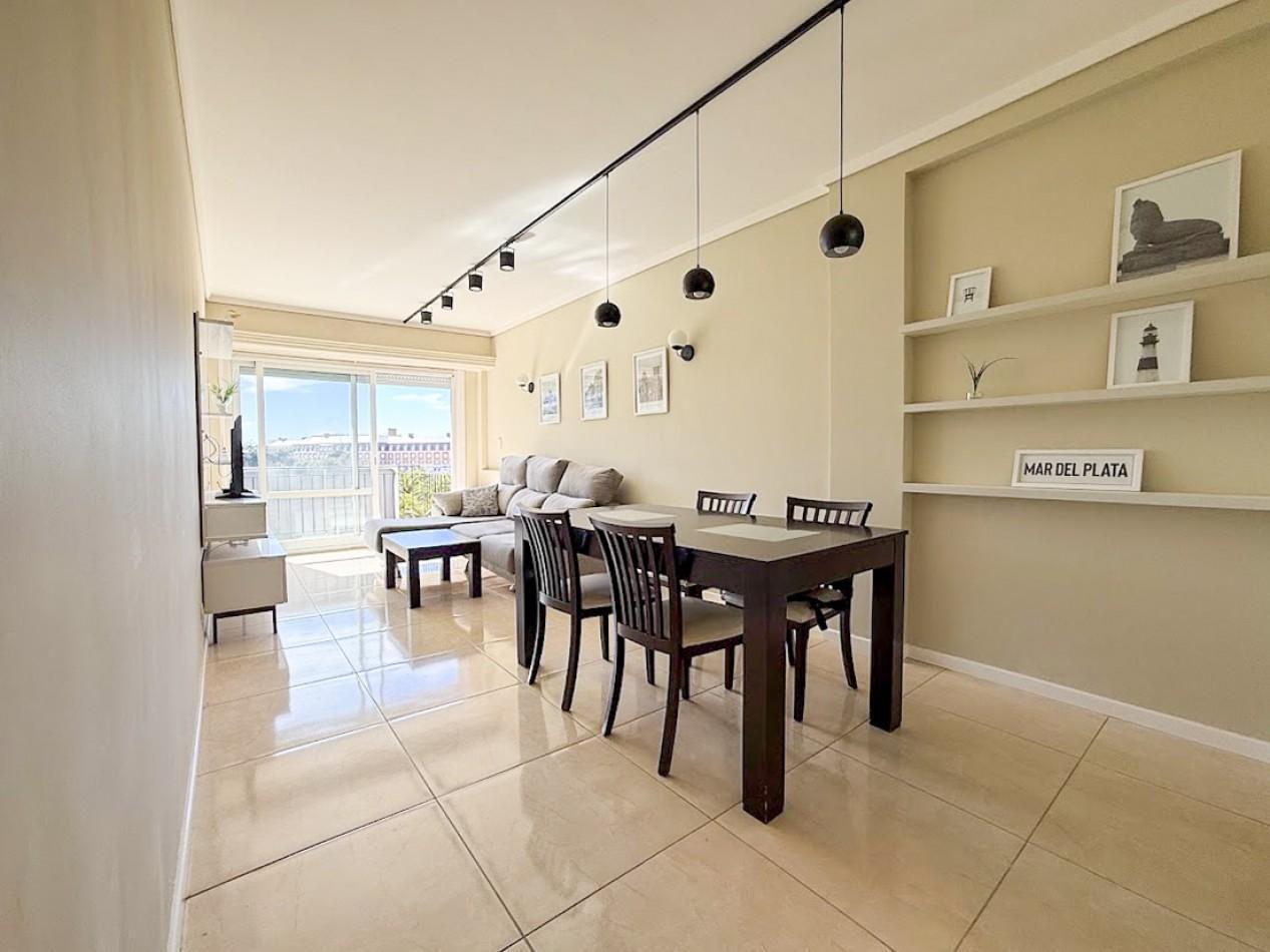 Foto de VENTA DEPARTAMENTO 2 AMBIENTES RECICLADO PLAZA COLON, imagen 1