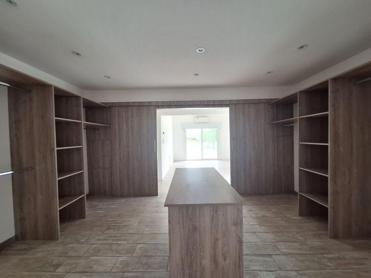 Foto de Casa de 260 m² con 4 dormitorios en alquiler en El Cantón., imagen 5