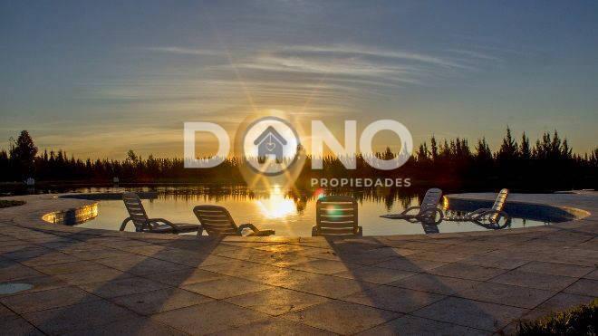Foto de MIRALAGOS 1 LOTE CON FONDO AL GOLF, imagen 1