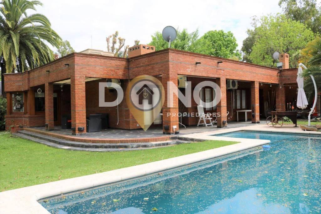 Foto de Casa 5 ambientes. | El Carmen - Berazategui, imagen 2