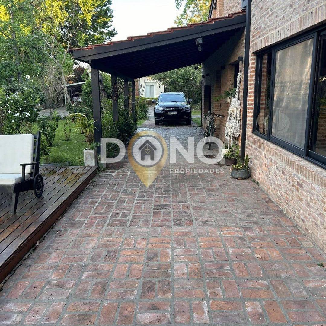 Foto de Casa 5 ambientes. | El Carmen - Berazategui, imagen 1