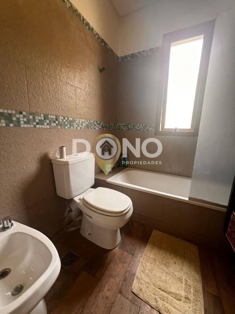 Foto de Casa 4 ambientes. | Las Golondrinas - Berazategui, imagen 3