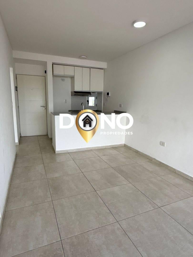 Foto de Departamento 2 ambientes. | av san martin al 100, imagen 3