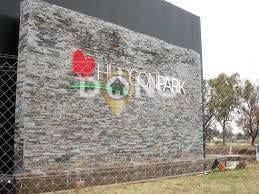 Foto de (PROPIEDAD SUSPENDIDA ) Terreno en venta en Hudson Park, imagen 2