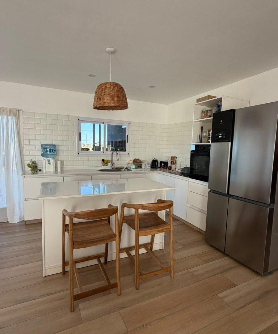 Foto de ALQUILER CASA 5 AMB QUINCHO PISCINA SAN VICENTE, imagen 3