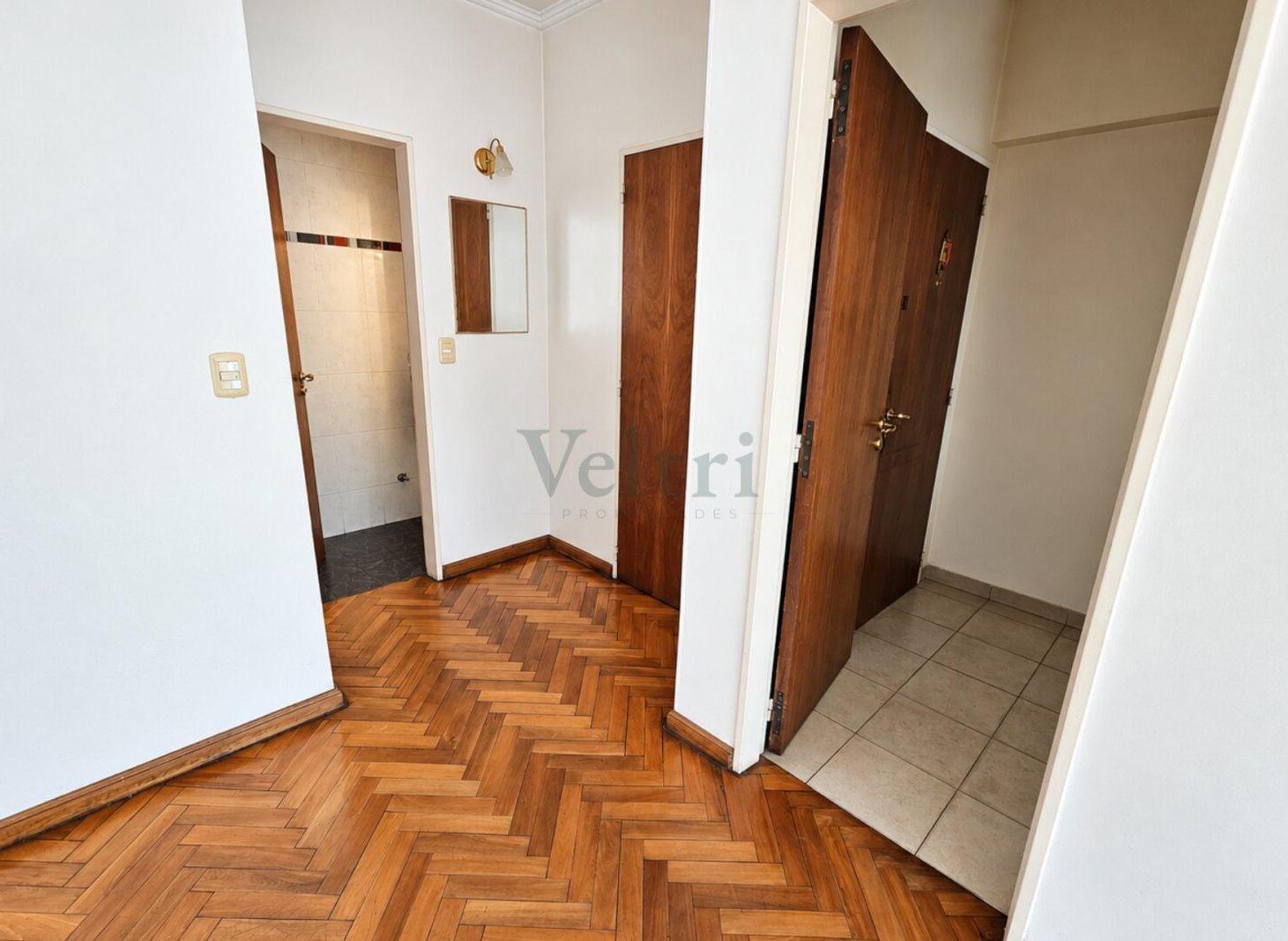 Foto de VENTA DEPARTAMENTO 4 AMBIENTES CON BAULERA, imagen 5