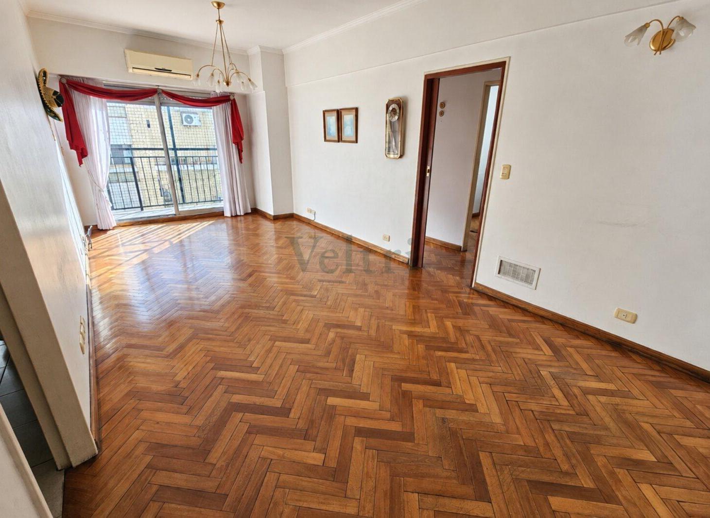 Foto de VENTA DEPARTAMENTO 4 AMBIENTES CON BAULERA, imagen 3