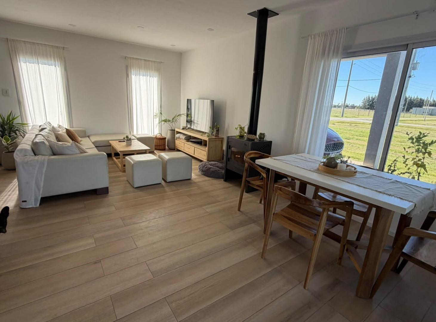 Foto de VENTA CASA 5 AMB QUINCHO PISCINA SAN VICENTE, imagen 2