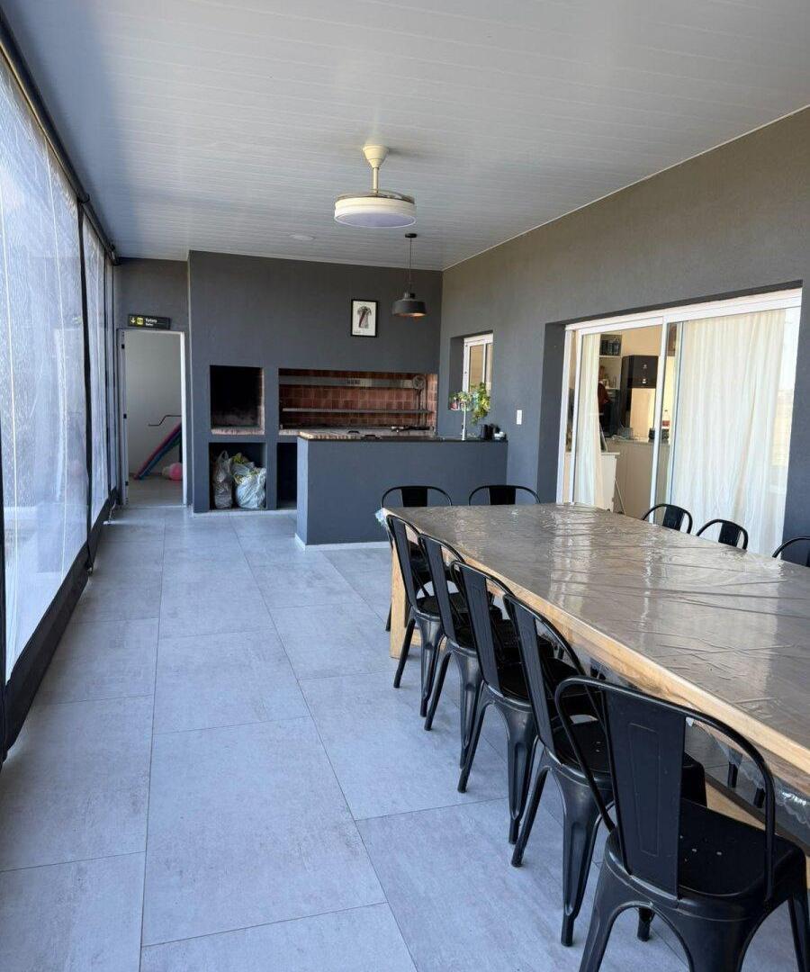 Foto de VENTA CASA 5 AMB QUINCHO PISCINA SAN VICENTE, imagen 5