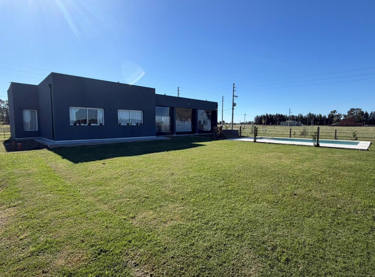 Foto de VENTA CASA 5 AMB QUINCHO PISCINA SAN VICENTE, imagen 1