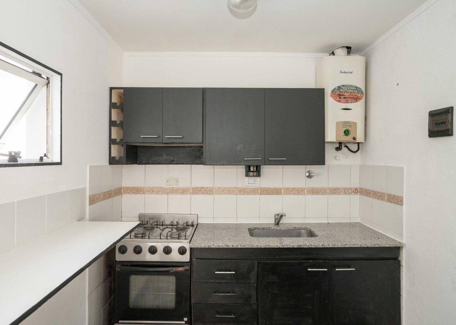 Foto de VENTA PH 2 AMBIENTES CON PATIO BERNAL OESTE, imagen 4