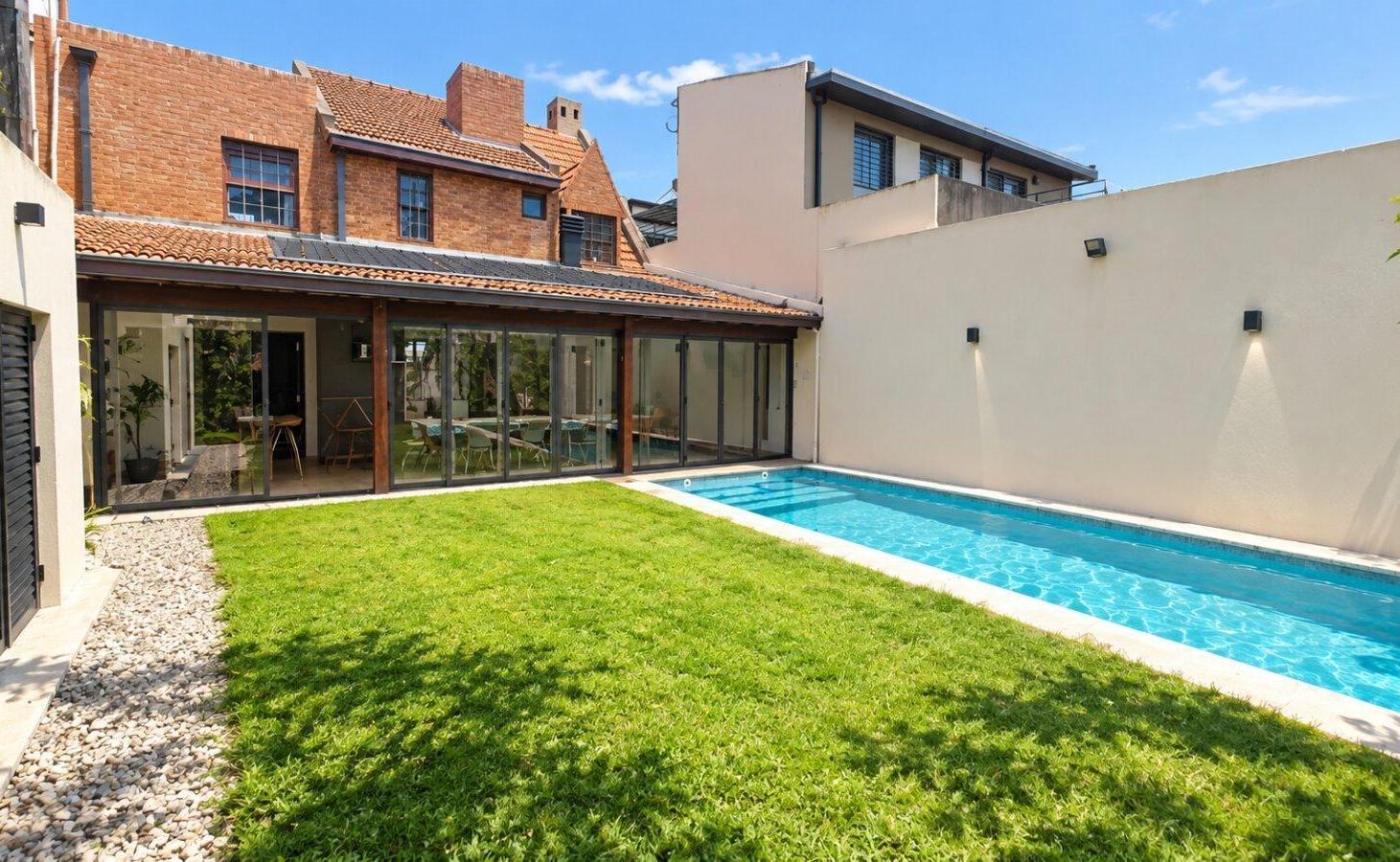 Foto de VENTA CASA 5 AMB COCHERAS PILETA DON BOSCO, imagen 1