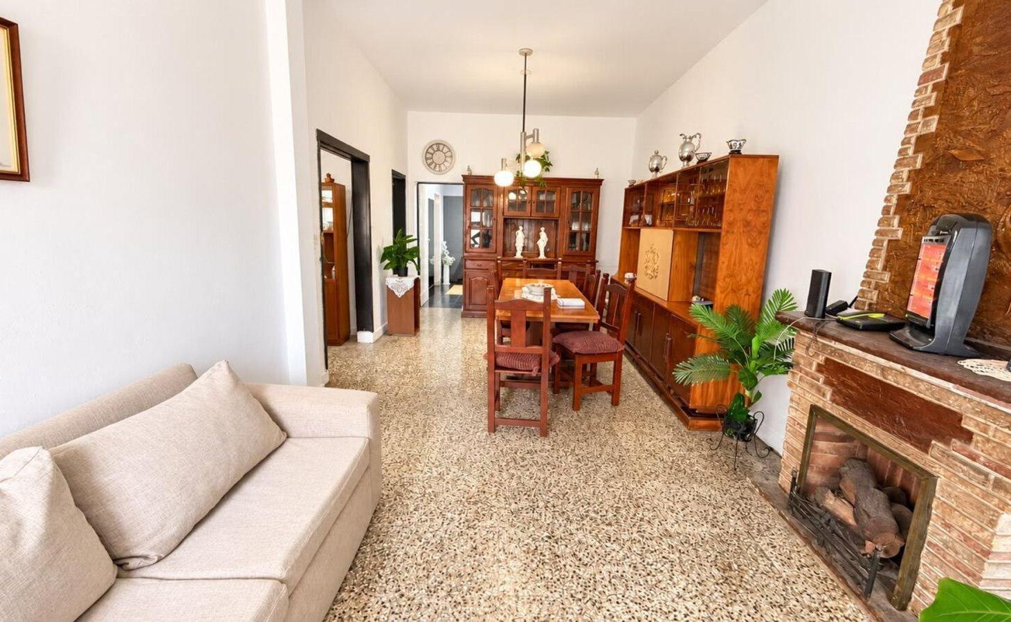 Foto de VENTA CASA 4 AMB BERNAL OESTE, imagen 5