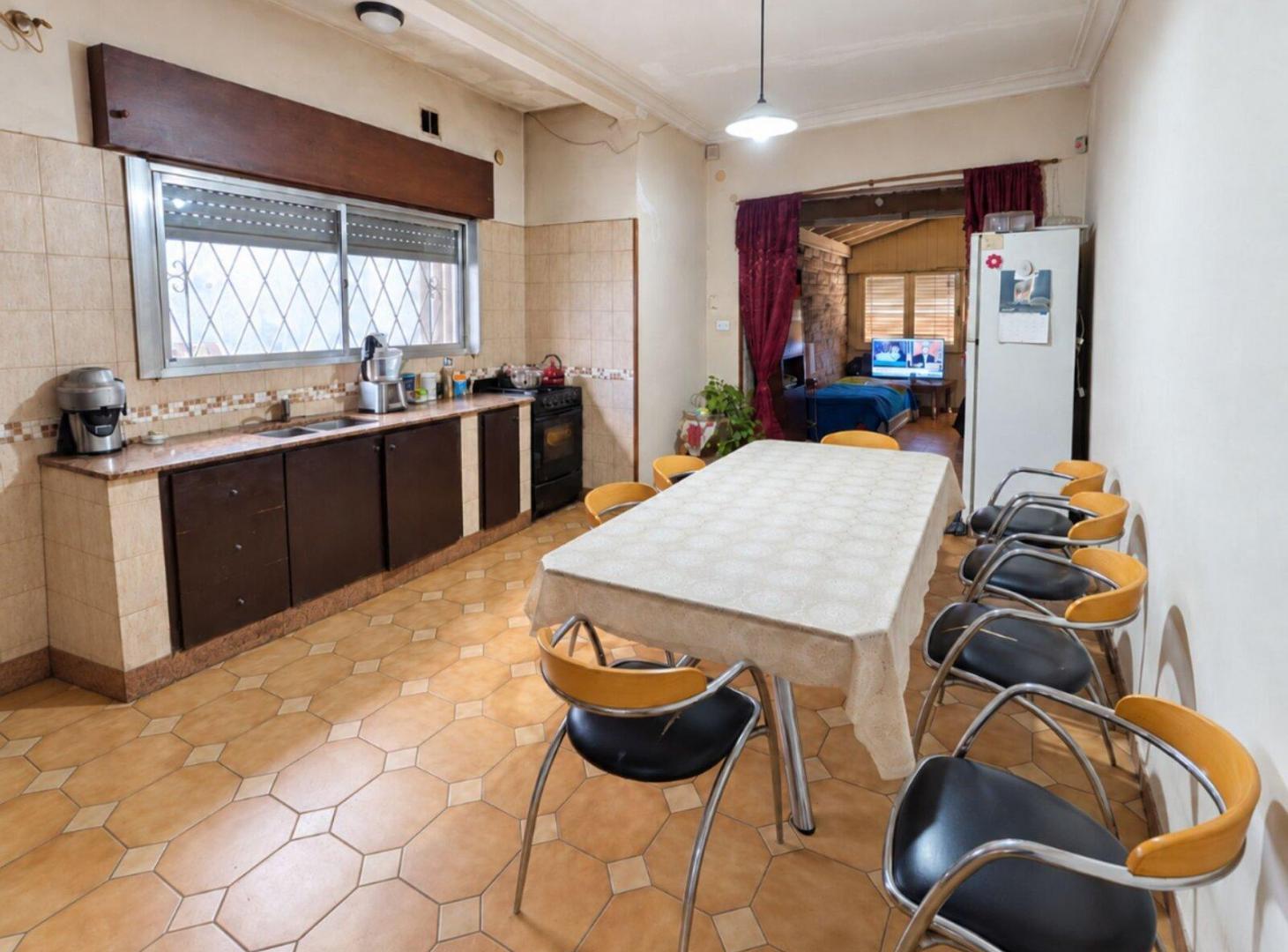 Foto de VENTA PH 2 AMB QUILMES | AL FRENTE | SIN EXPENSAS, imagen 1