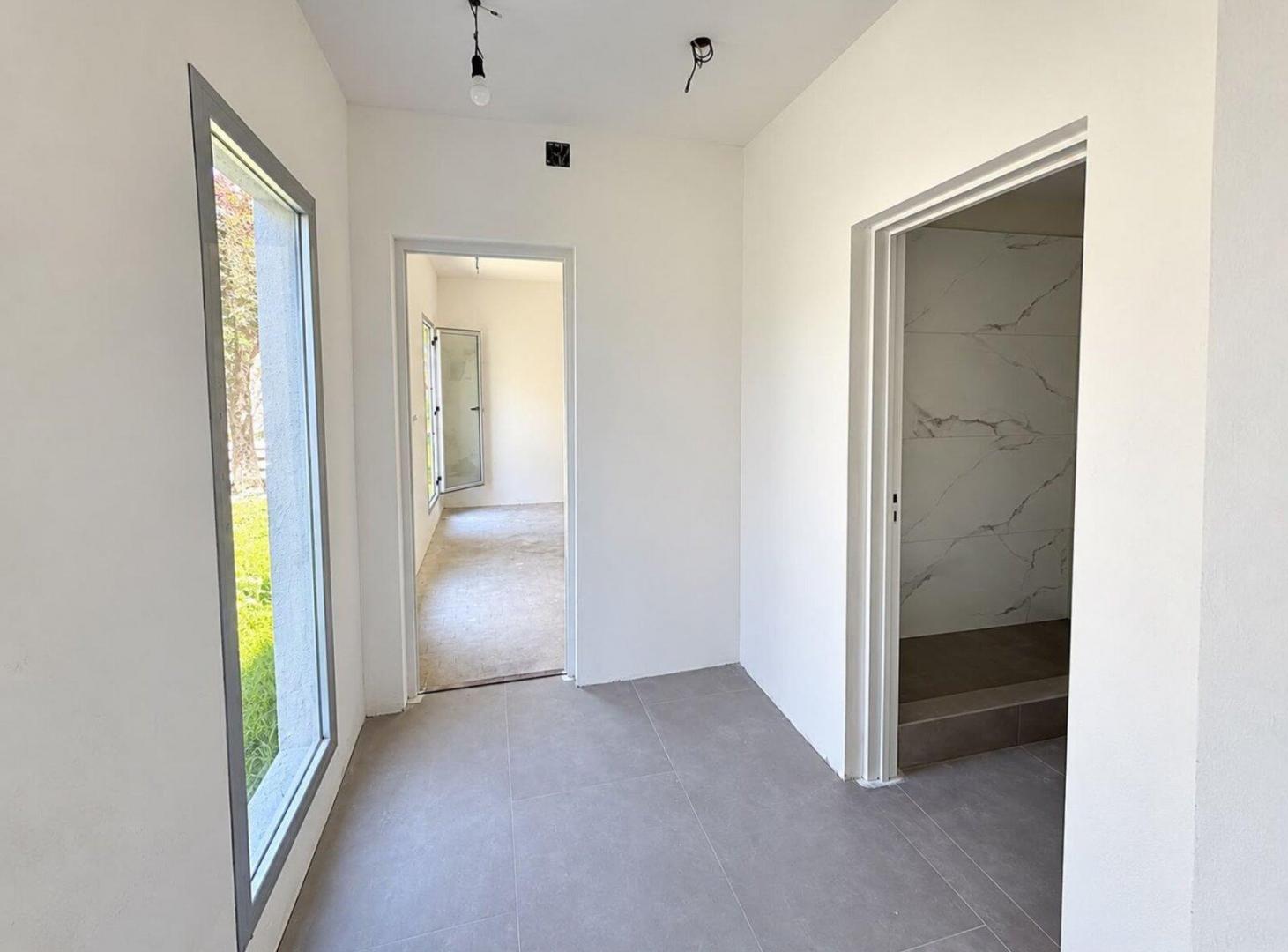 Foto de VENTA CASA 4 AMBIENTES CON COCHERA, imagen 5