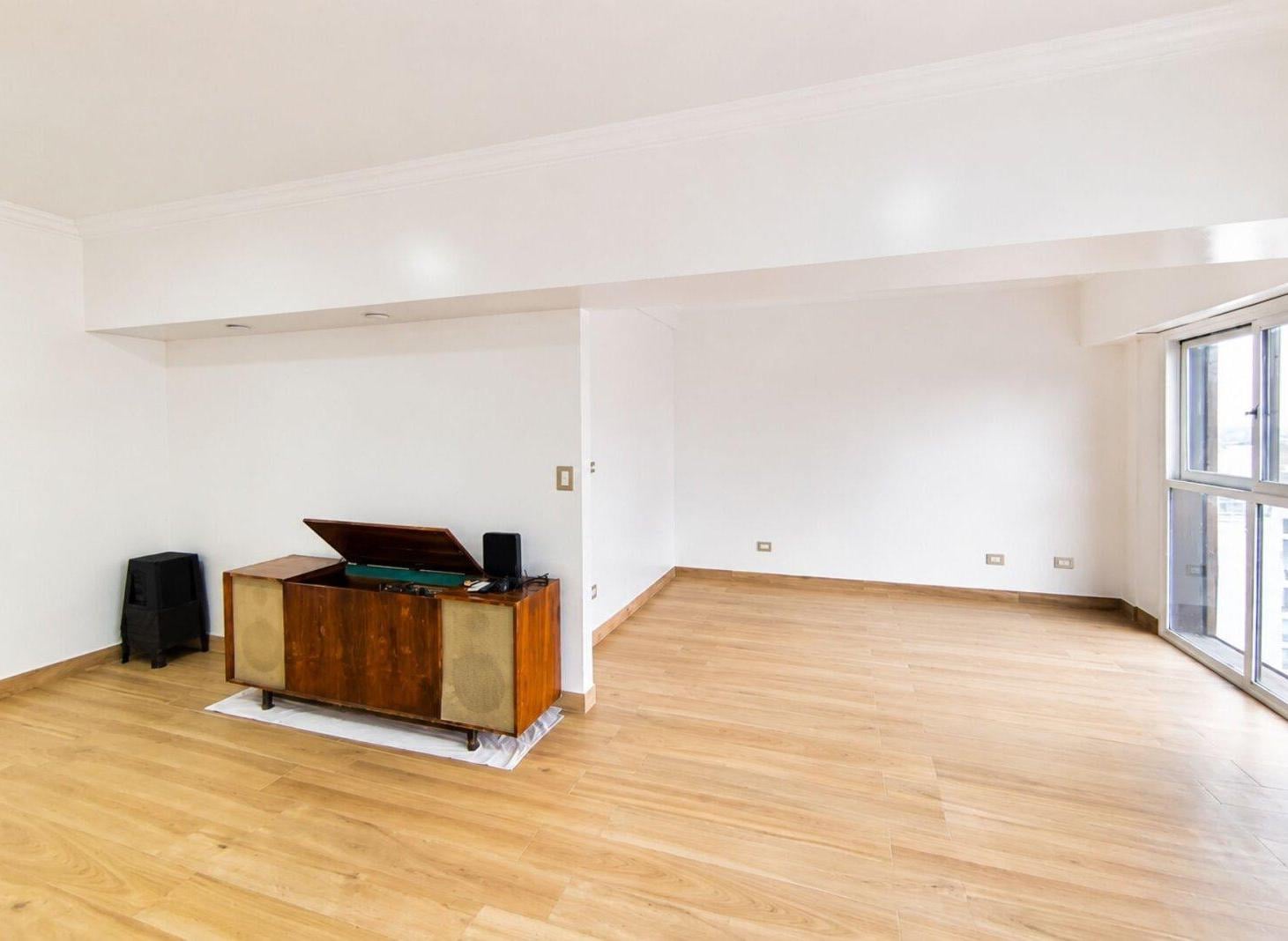 Foto de VENTA DEPARTAMENTO 4 AMB BERNAL CENTRO, imagen 3