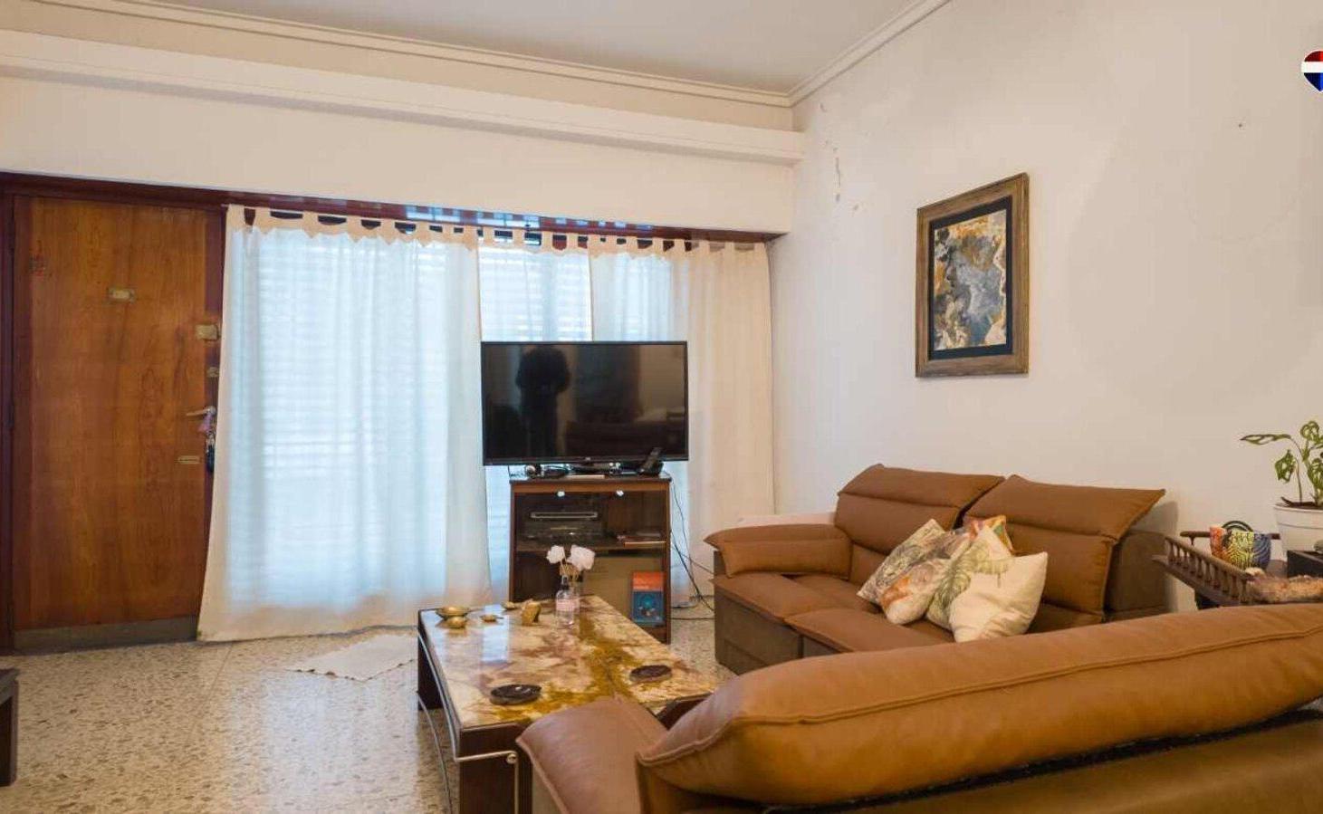 Foto de VENTA CASA 3 AMB PATIO COCHERA BERAZATEGUI, imagen 5
