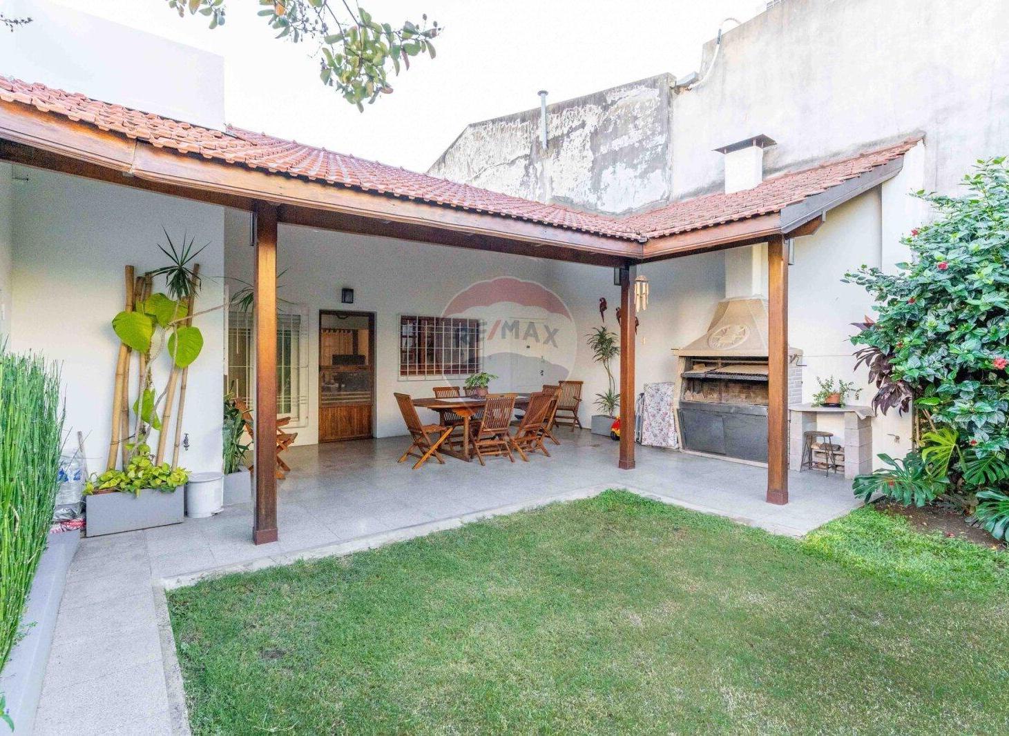 Foto de VENTA CASA 3 AMBIENTES EN QUILMES - PERMUTA, imagen 2