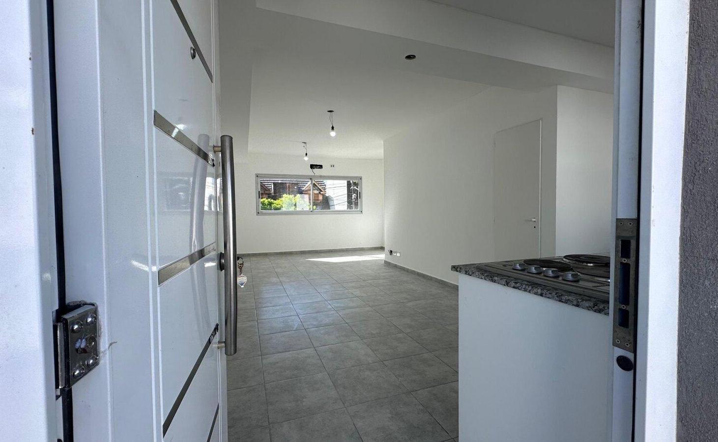 Foto de DEPARTAMENTO 3 AMBIENTES CON COCHERA EN QUILMES, imagen 5